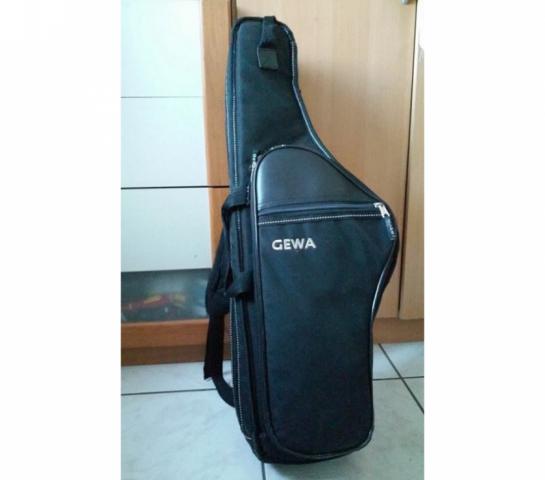 Saxophone tenor marque B & S à ASCROS - annonce Wannonce