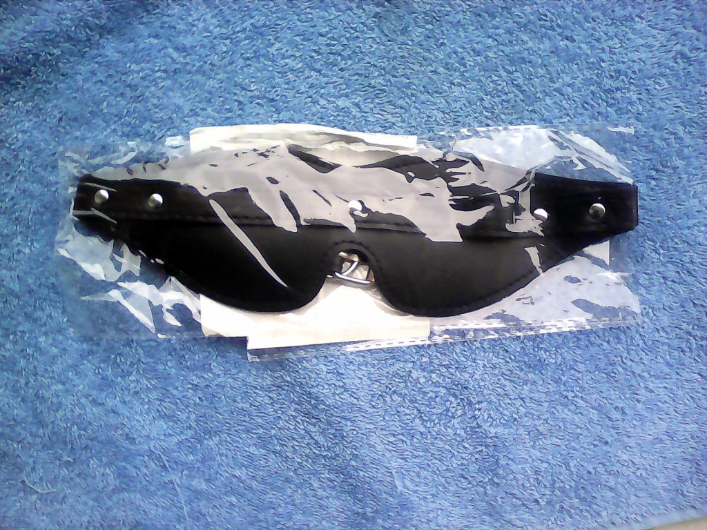 Masque en cuir pour jeux de rôle ( article neuf ) à VILLEURBANNE - annonce Wannonce