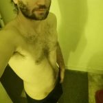 Jeune bien monté chaud pour milf et cougars à POITIERS - annonce Wannonce