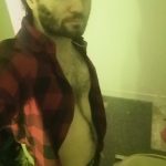 Jeune bien monté chaud pour milf et cougars à POITIERS - annonce Wannonce