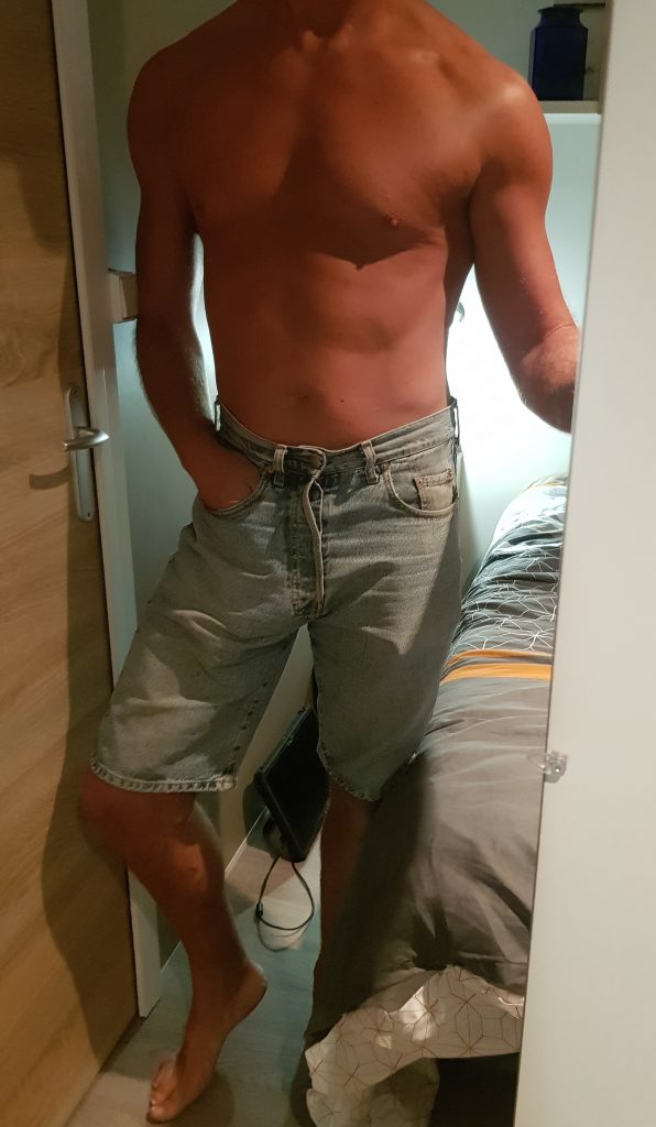 Cherche de jolis pieds féminins à SELESTAT - annonce Wannonce