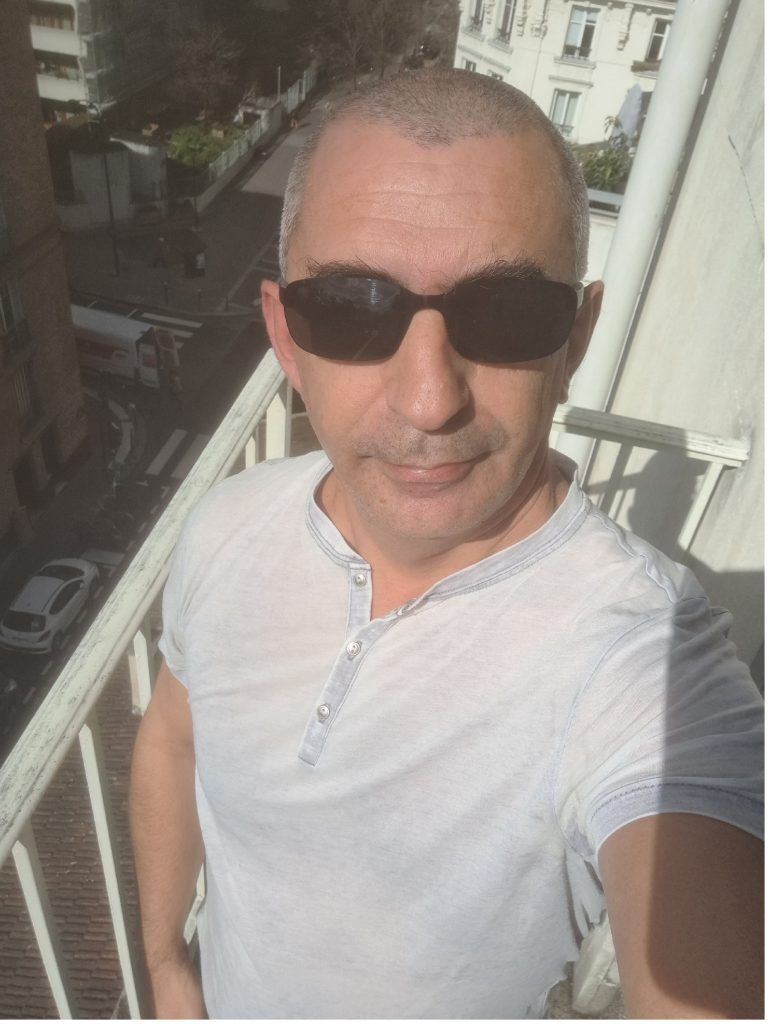 Massage et tétée et ++ 50 pour JF NOIRE à PARIS 20 - annonce Wannonce