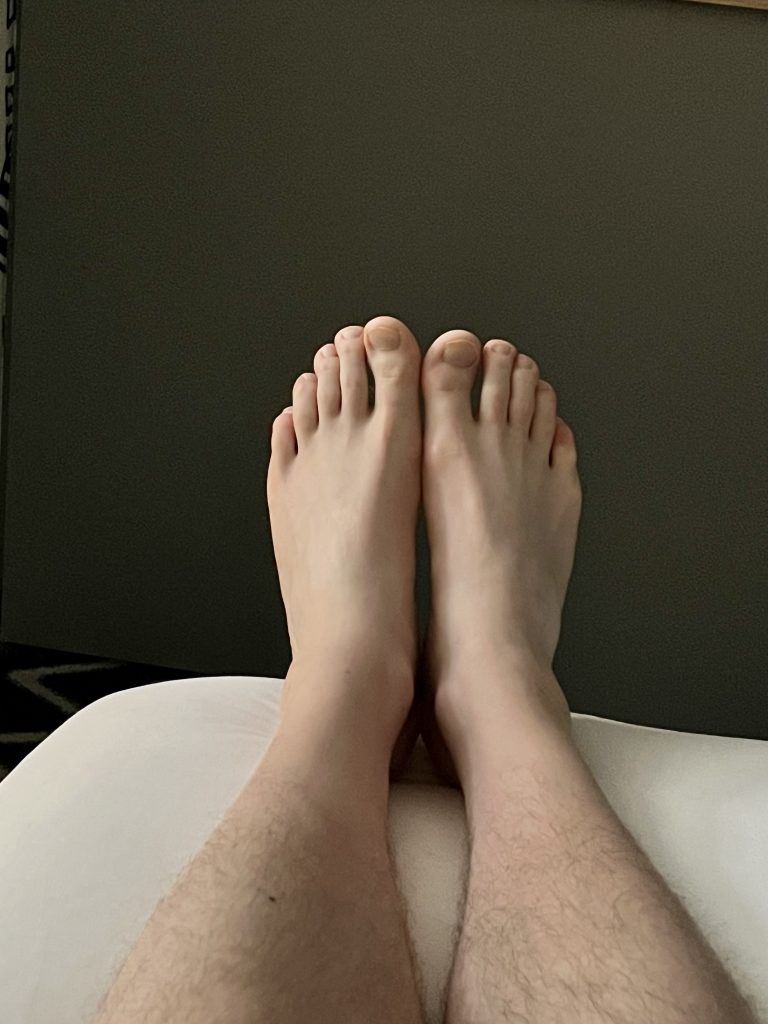 Je vous offre mes pieds pour plaisir à PARIS 13 - annonce Wannonce