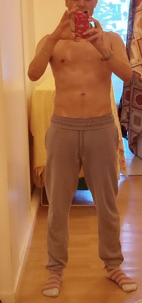 Marco reçoit des hétéros à sucer. à ISSY LES MOULINEAUX - annonce Wannonce