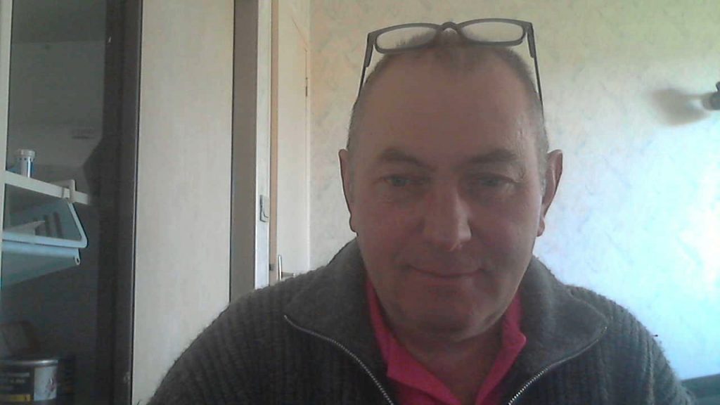 homme hetero sympa du 22 pour femme ou couple à LAMBALLE ARMOR - annonce Wannonce