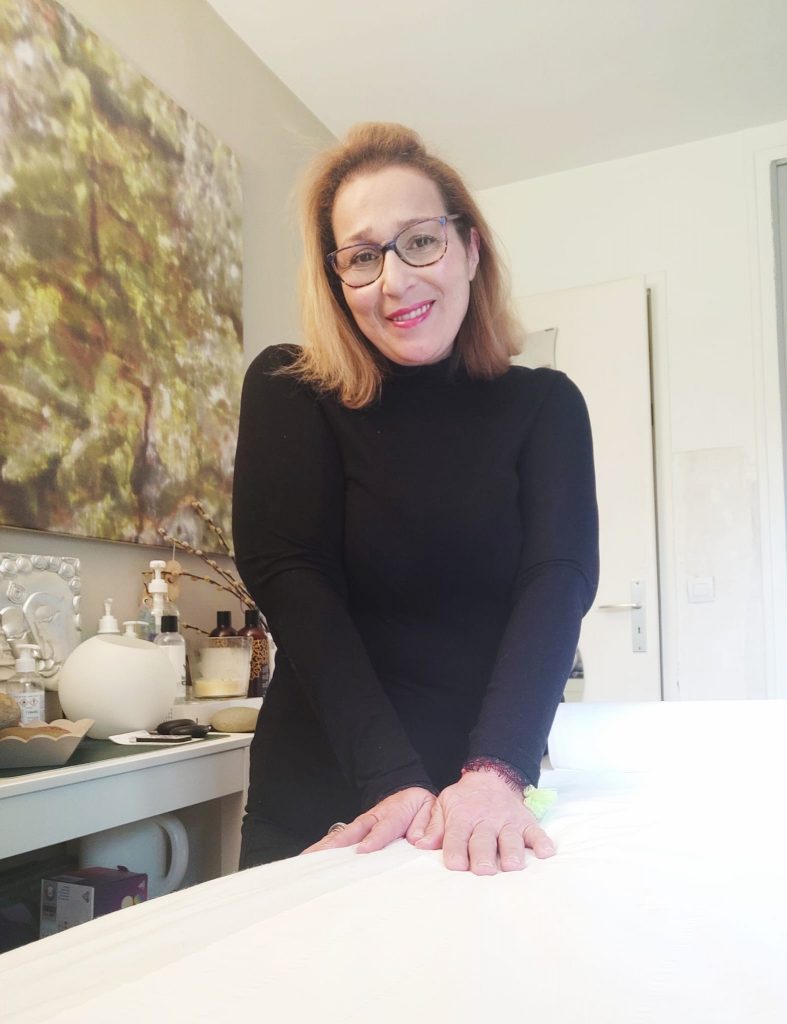 MASSAGE INOUBLIABLE AVEC BARBARA – UN PUR MOMENT DE BONHEUR à BOULOGNE BILLANCOURT - annonce Wannonce