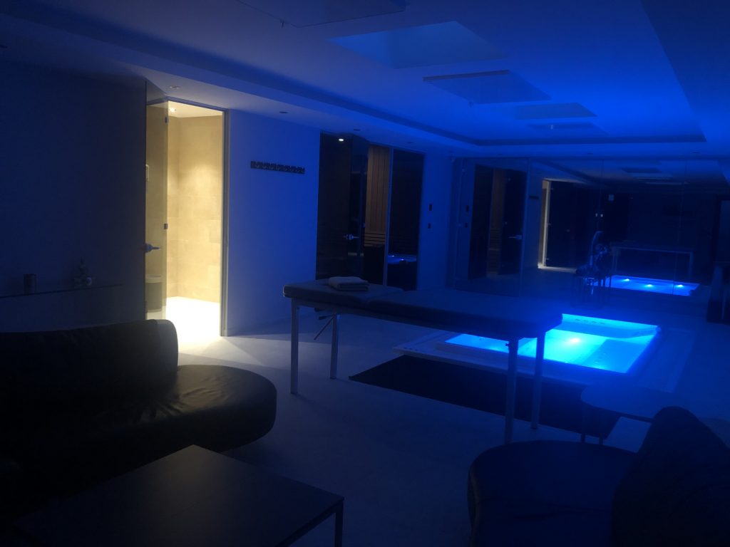 Massage tantrique pour vous mesdames dans un Spa 5* à CANNES - annonce Wannonce