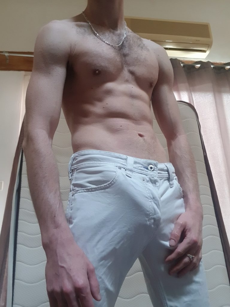 Homme sportif et tbm pour coquine à ST CANNAT - annonce Wannonce