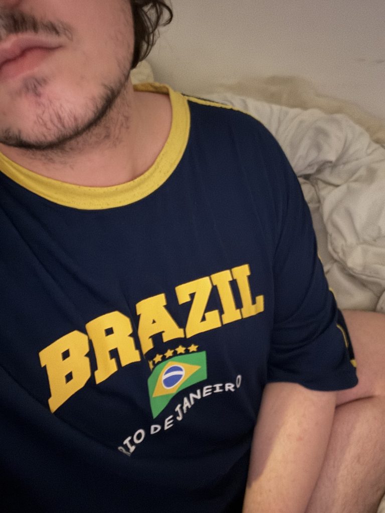 Tom jeune homme très fort cherche rencontre échange bienveillance à BORDEAUX - annonce Wannonce