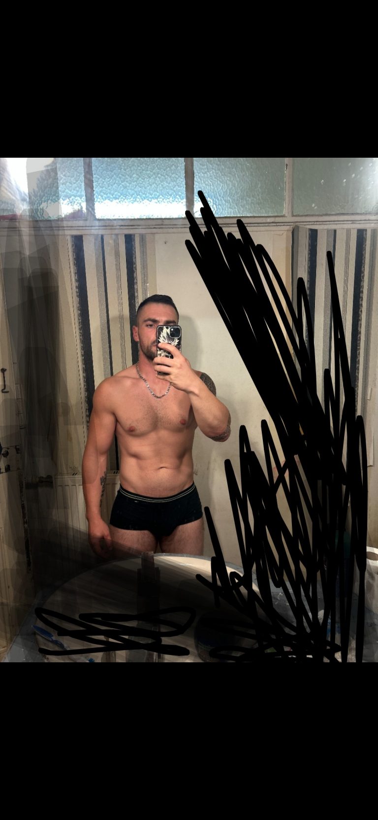 Homme cherche femme ou couple pour tout type de divertissement - annonce Wannonce