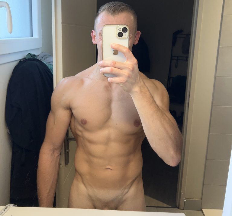 Jeune homme 25 ans sportif musclé pour femme - annonce Wannonce