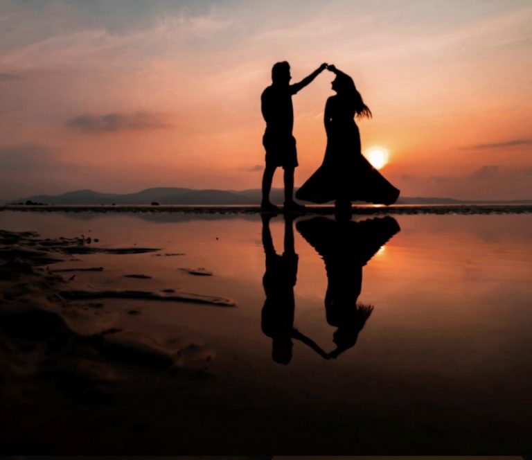 Couple cherche homme ouvert d’esprit ou femme - annonce Wannonce
