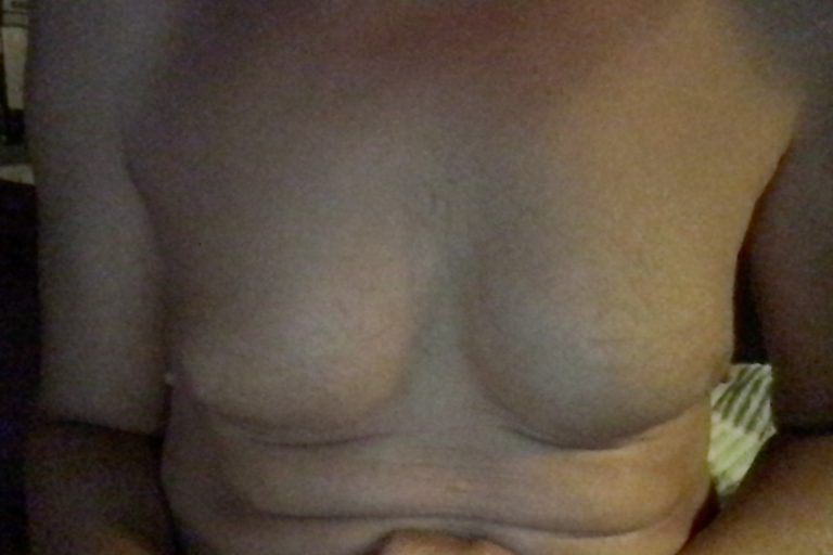 Mec maso pour sado arabe avec jolie queue